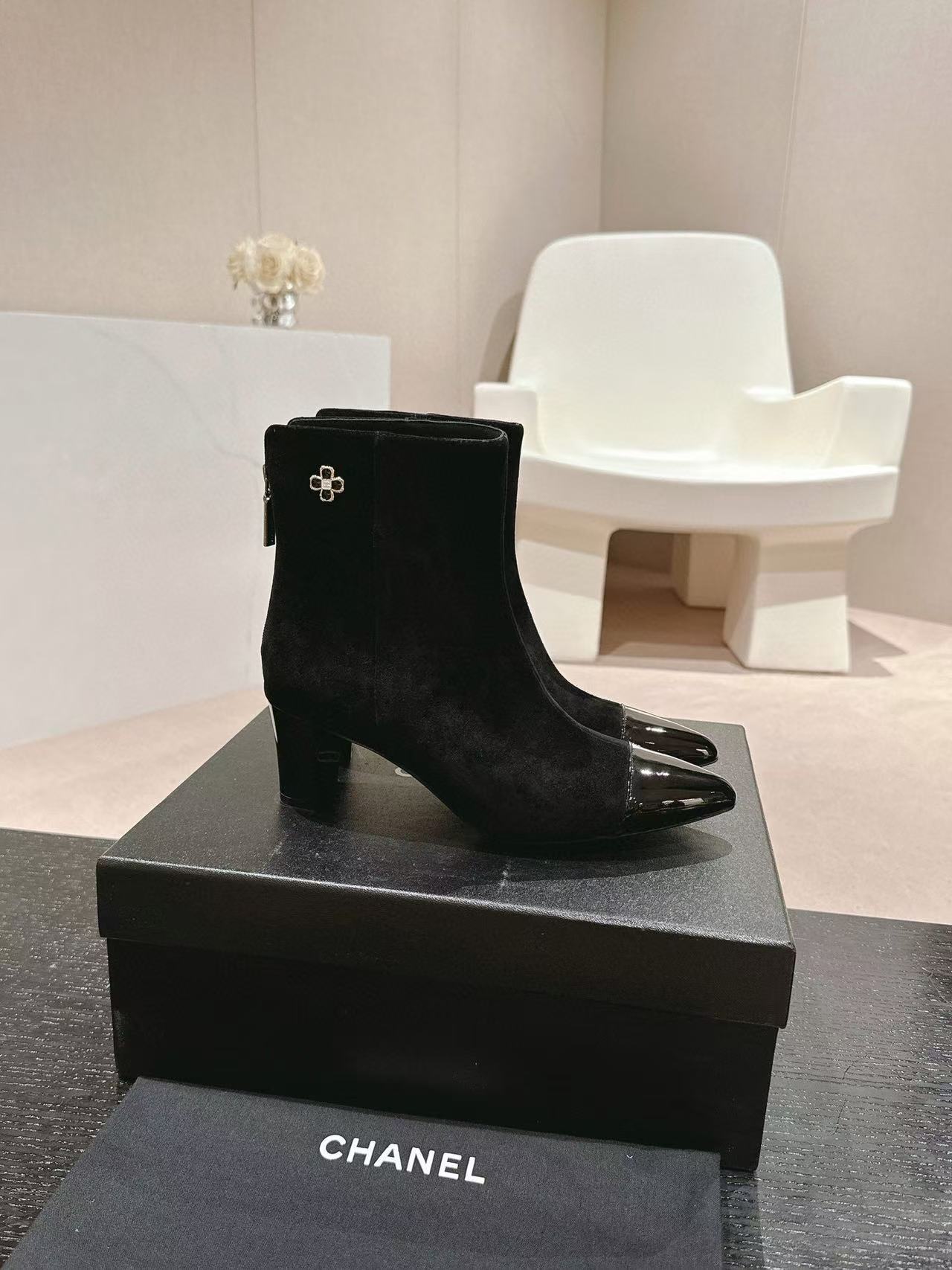 CHANE1 高品質ポインテッドトゥブーツ【50％割引+送料無料】