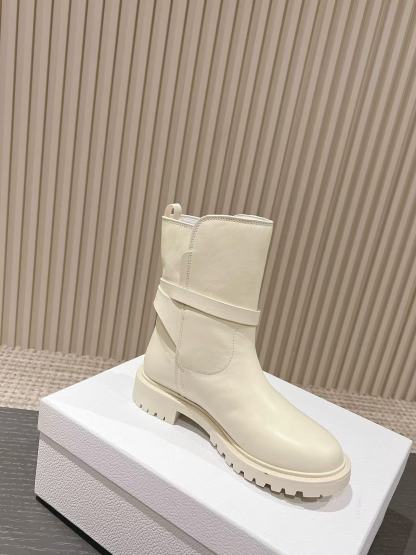 DI0R 高品質 CD 牛革ショートブーツ【50％割引+送料無料】