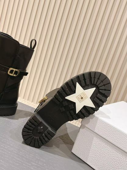 DI0R 高品質 CD 牛革ショートブーツ【50％割引+送料無料】