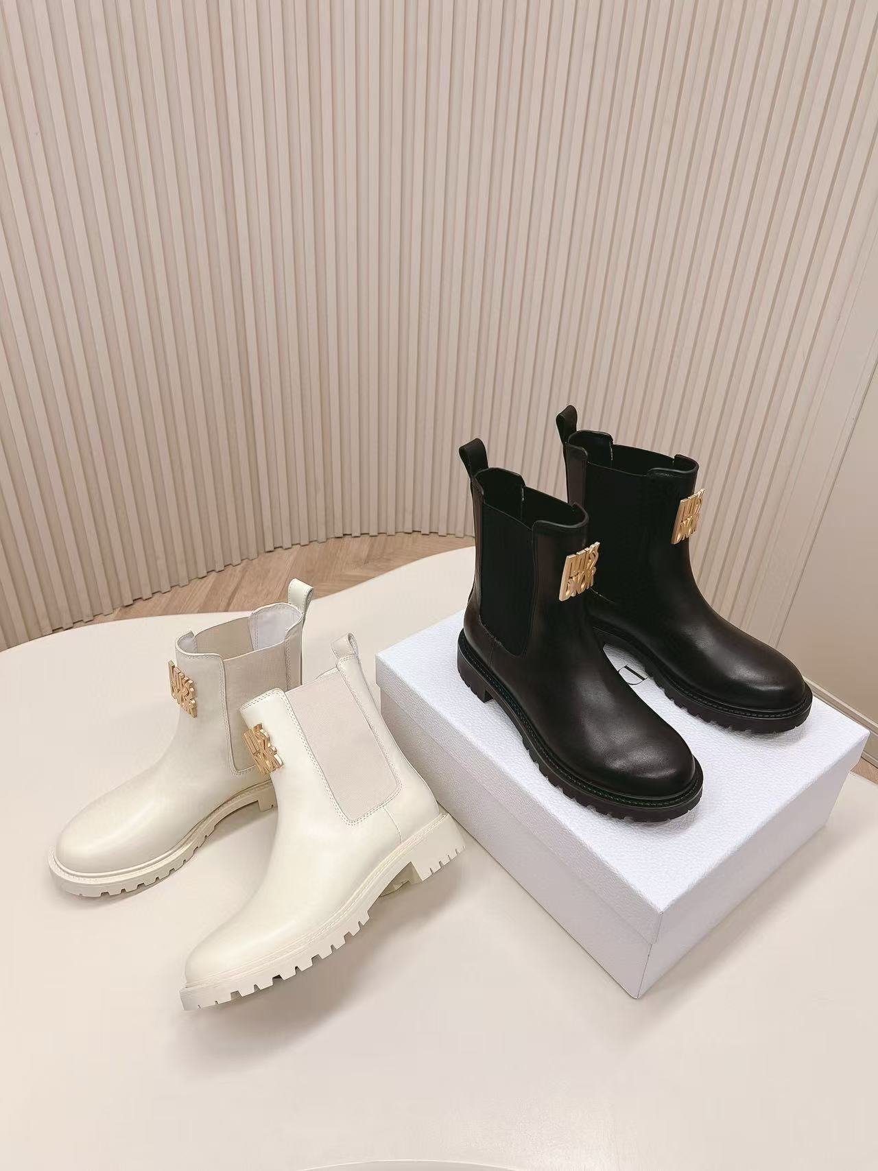 DI0R MISS 高品質牛革ショートブーツ【50％割引+送料無料】