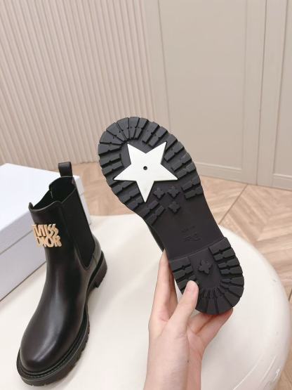 DI0R MISS 高品質牛革ショートブーツ【50％割引+送料無料】