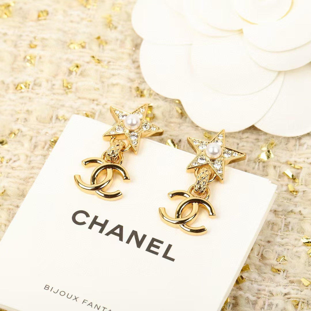 CHANE1 五芒星パールイヤリング【50％割引+送料無料】