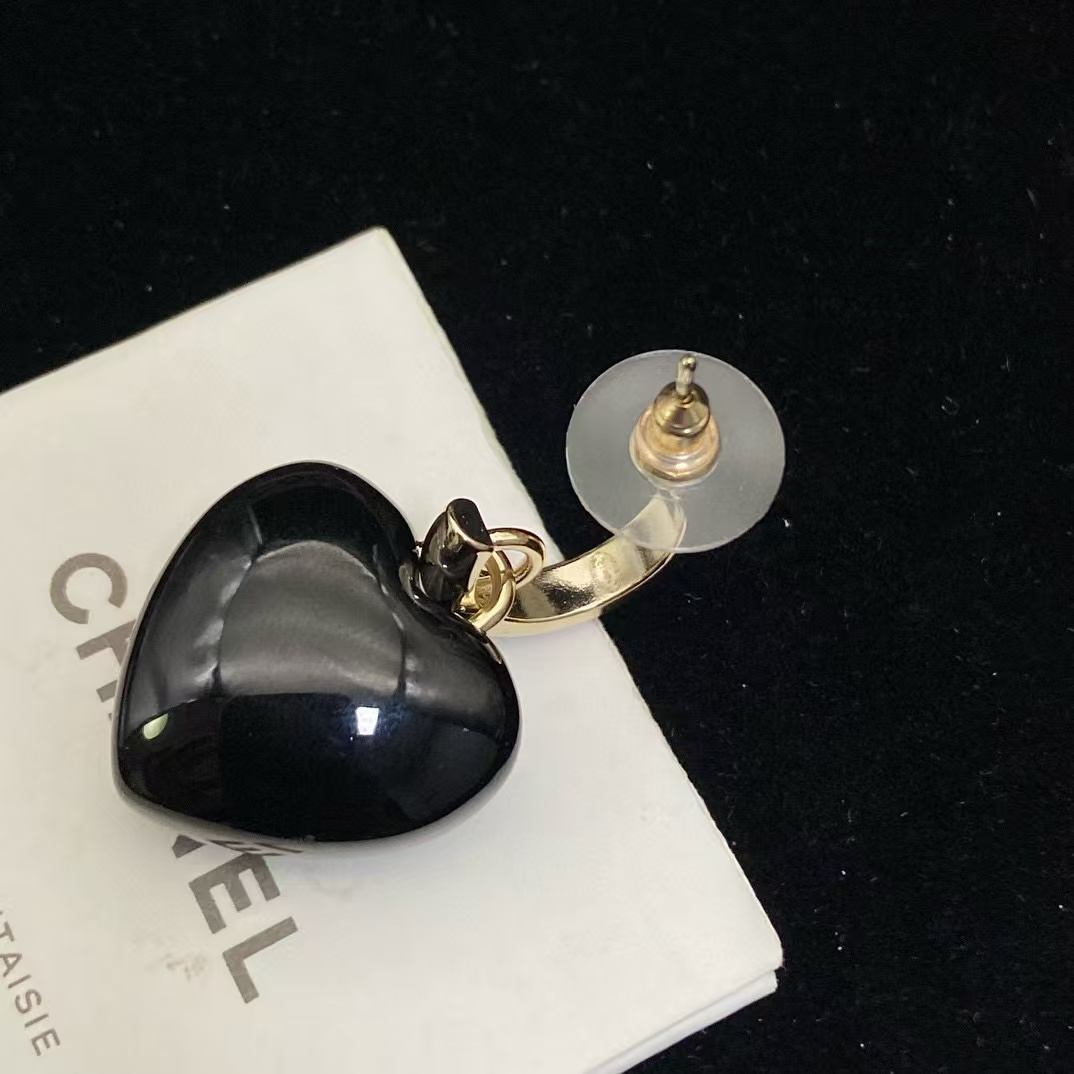 CHANE1 カラフルハートピアス【50％割引+送料無料】