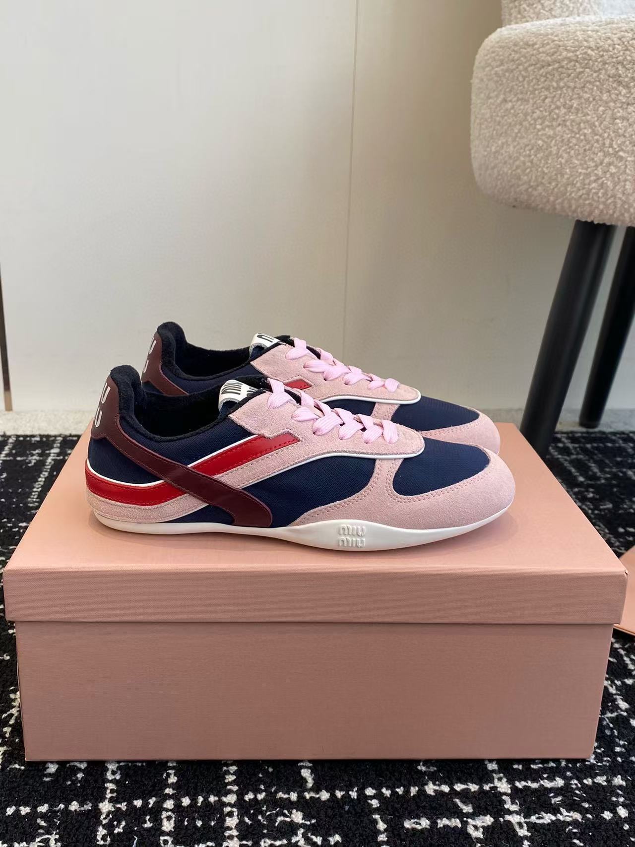 M1UM1U カラフルなレースアップカジュアルシューズ【50％割引+送料無料】