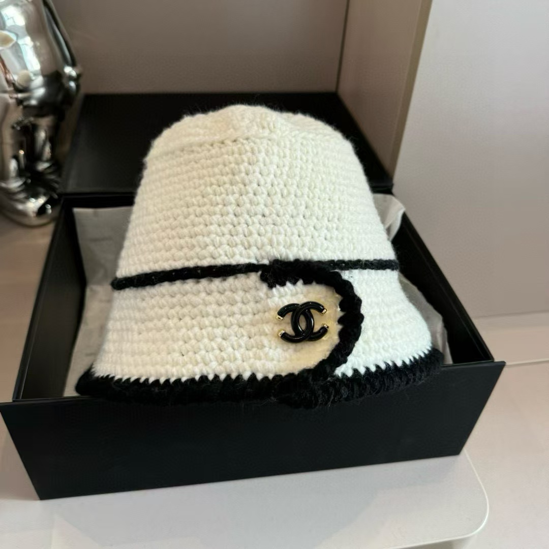 CHANE1 黒と白の配色ウール帽子【50％割引+送料無料】