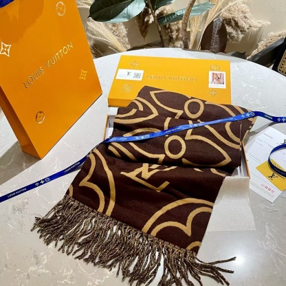 LV 四つ葉のクローバー タッセル カシミヤスカーフ【50％割引+送料無料】