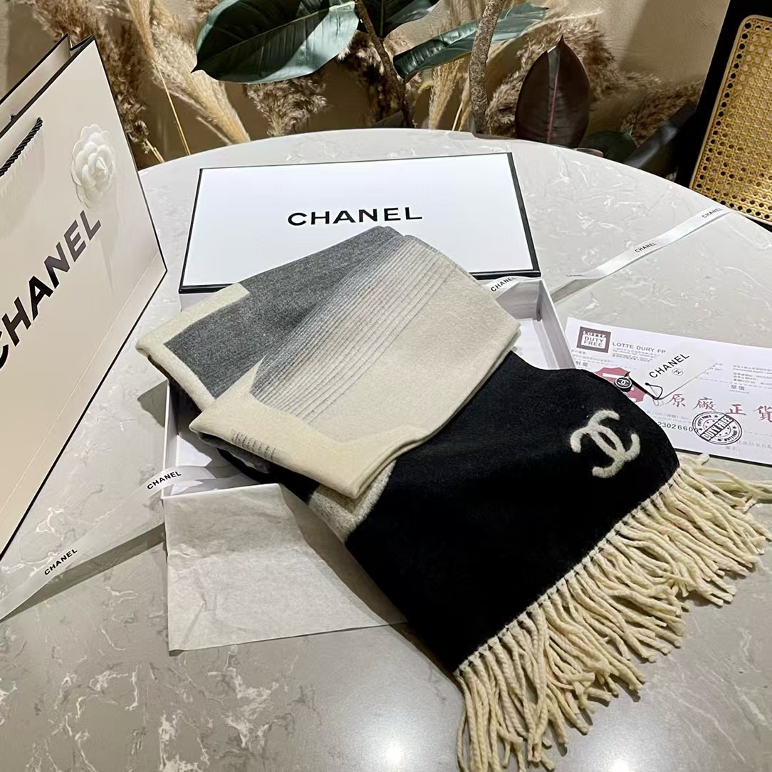 CHANE1 グラデーションタッセルカシミヤスカーフ【50％割引+送料無料】