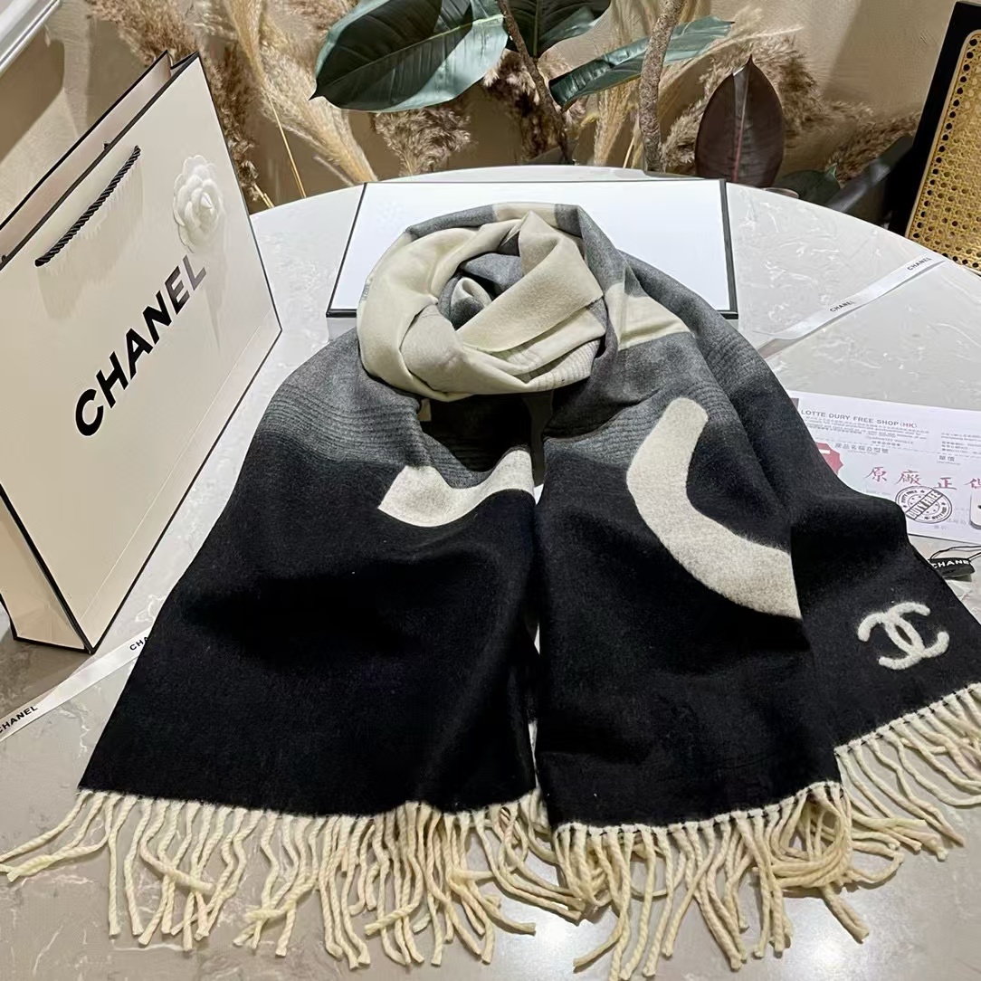 CHANE1 グラデーションタッセルカシミヤスカーフ【50％割引+送料無料】