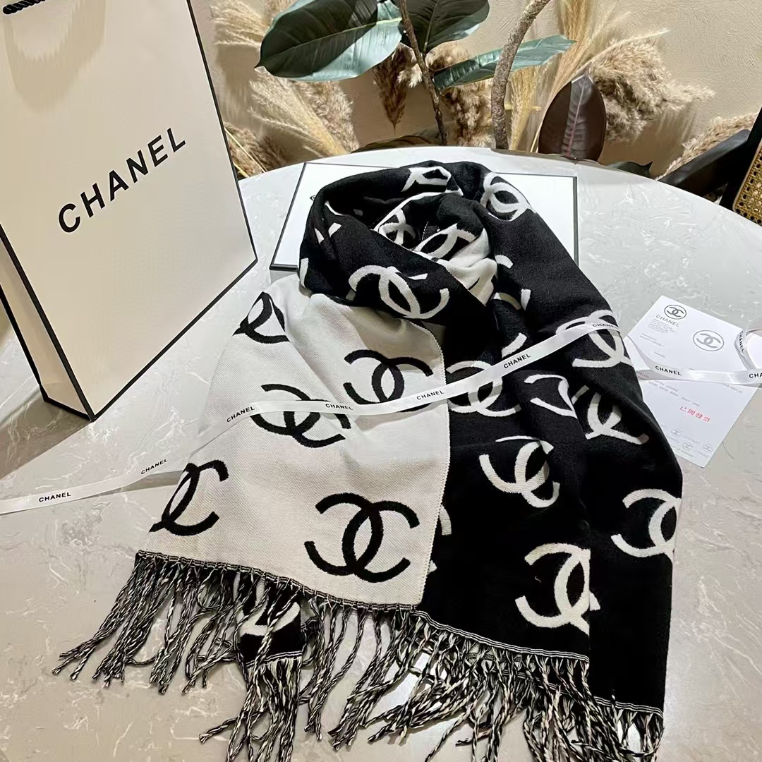 CHANE1 ダブルcLOGO タッセルカシミヤスカーフ【50％割引+送料無料】