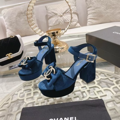 CHANE1 高品質ダブルCロゴベルベット太ヒールサンダル【50％割引+送料無料】