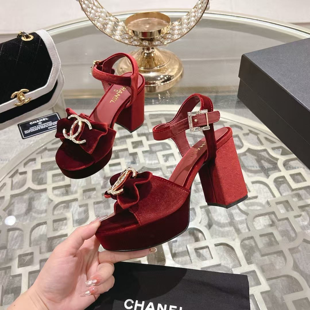 CHANE1 高品質ダブルCロゴベルベット太ヒールサンダル【50％割引+送料無料】