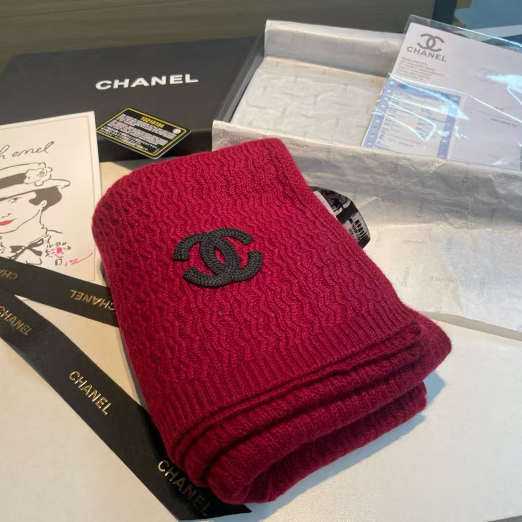 CHANE1 レッド ダブル C ロゴ ウール スカーフ【50％割引+送料無料】