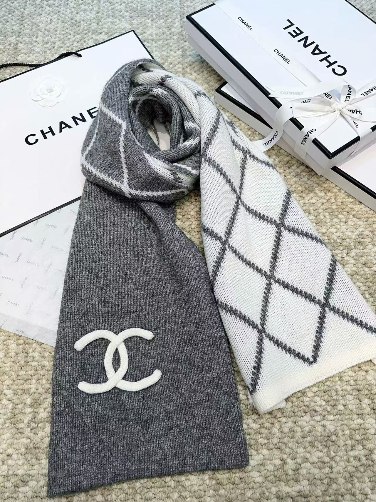 CHANE1 チェッカーボード カシミア スカーフ【50％割引+送料無料】
