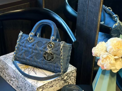 DI0R ladyデニムハンドバッグ【50％割引+送料無料】