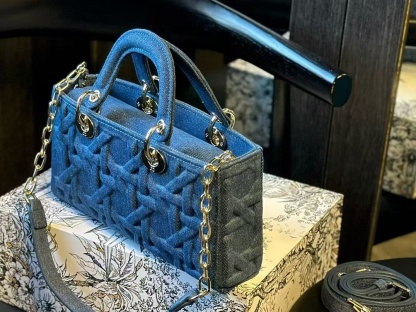 DI0R ladyデニムハンドバッグ【50％割引+送料無料】