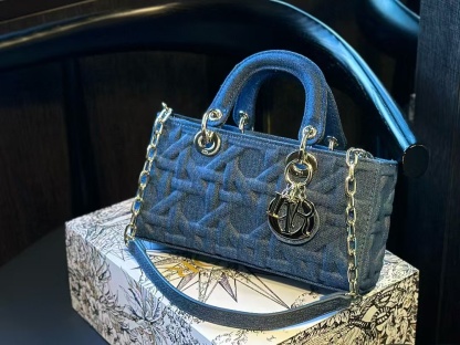 DI0R ladyデニムハンドバッグ【50％割引+送料無料】