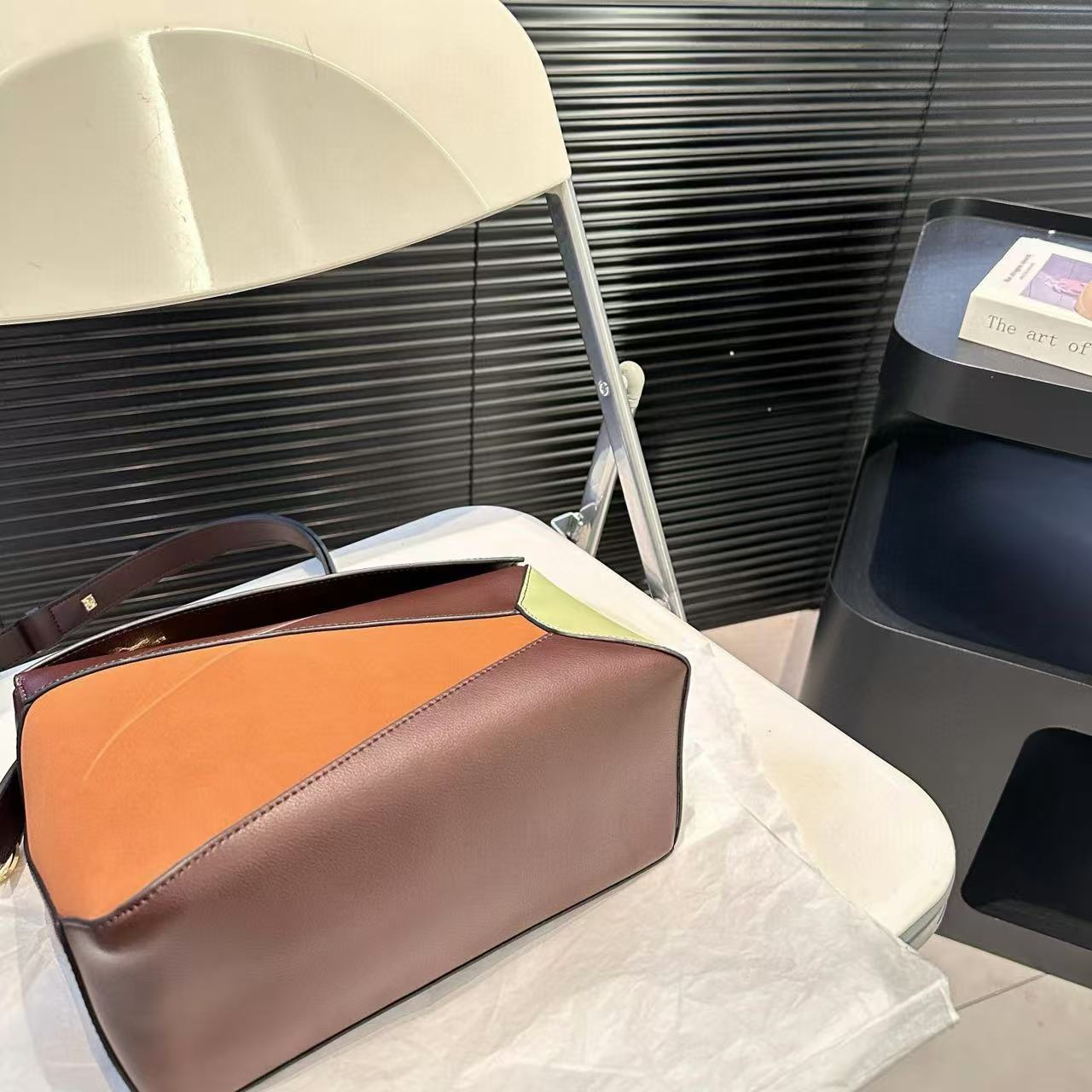 L0WEW カラーブロックトートバッグ【50％割引+送料無料】