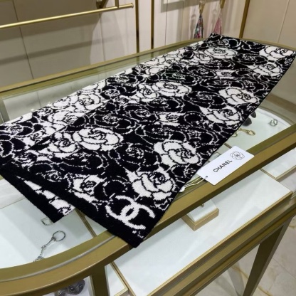 CHANE1 カメリア カシミア スカーフ【50％割引+送料無料】