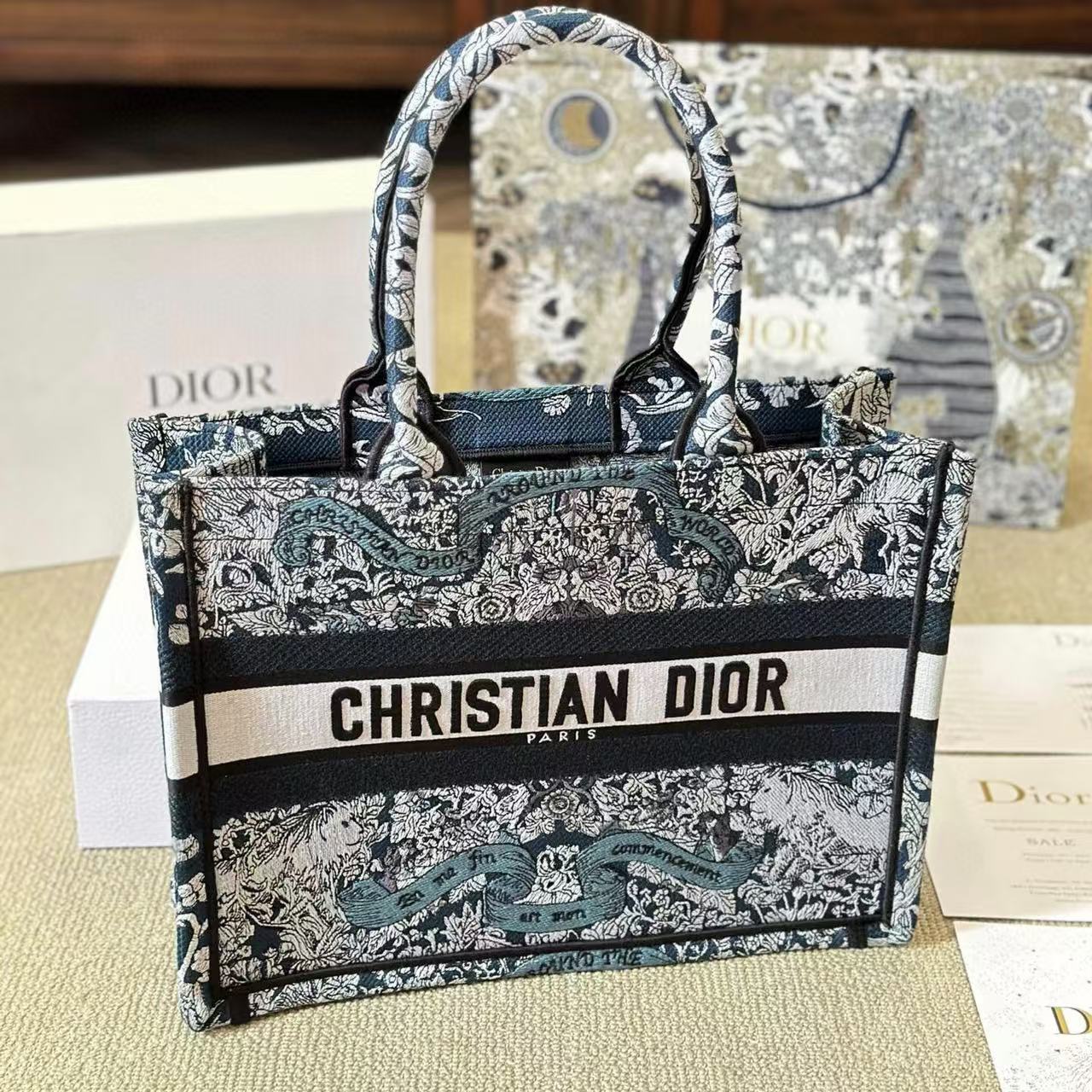 DI0R book toteプリントされたショッピングバッグ 【50％割引+送料無料】