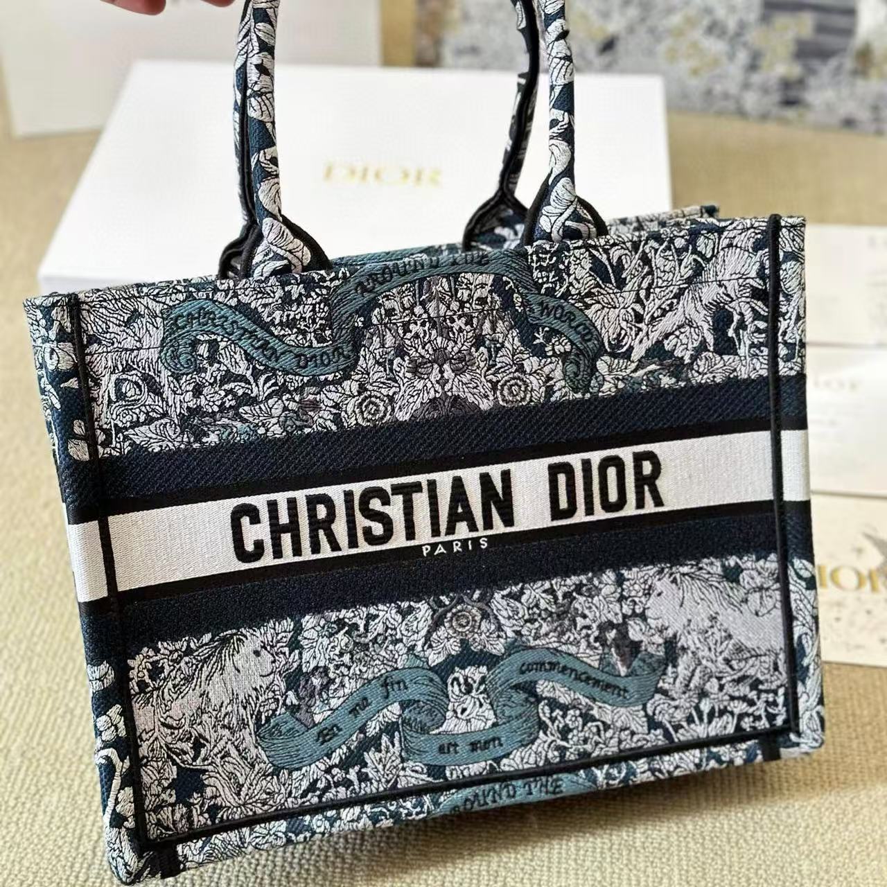 DI0R book toteプリントされたショッピングバッグ 【50％割引+送料無料】