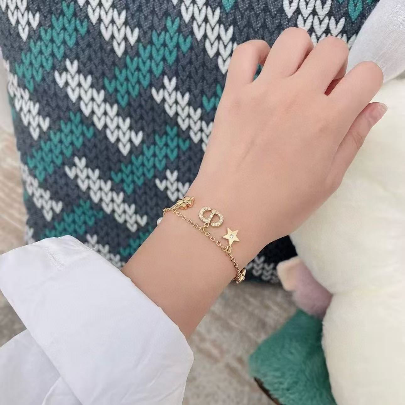 DI0R ダイヤモンド CD ブレスレット【50％割引+送料無料】