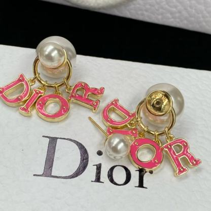 DI0Rレターパールイヤリング【50％割引+送料無料】