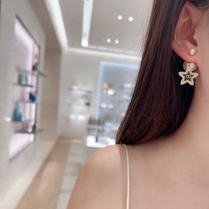 DI0R 樹脂五芒星パールイヤリング【50％割引+送料無料】