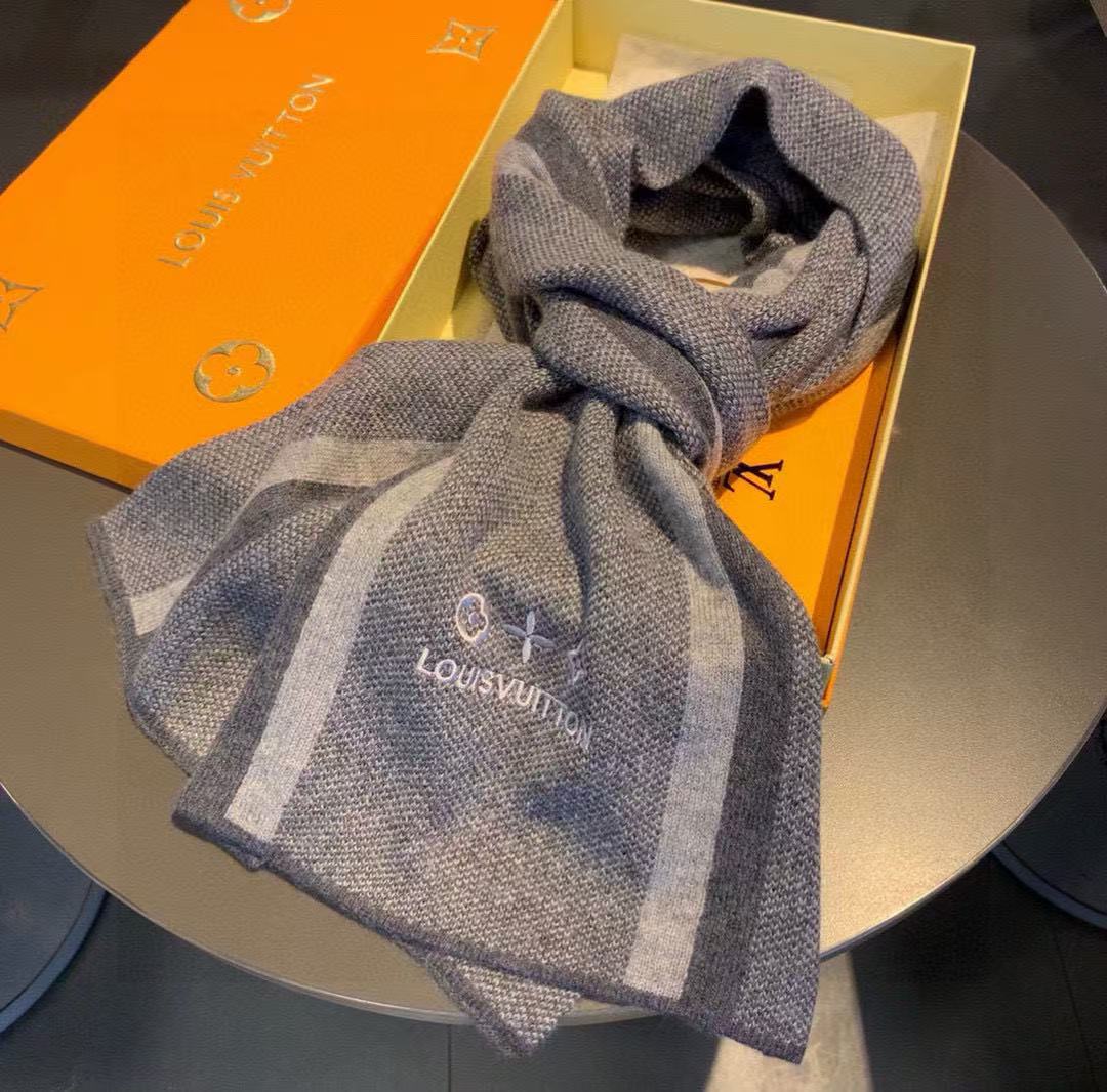 LV エンブロイダリー カシミア スカーフ【50％割引+送料無料】