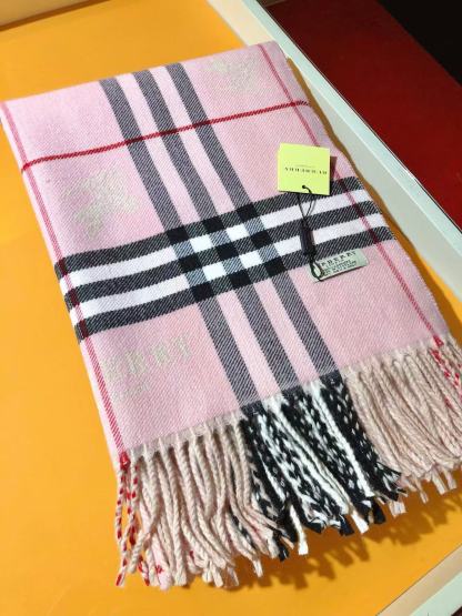 BUR8ERRY チェック柄カシミアフリンジスカーフ【50％割引+送料無料】