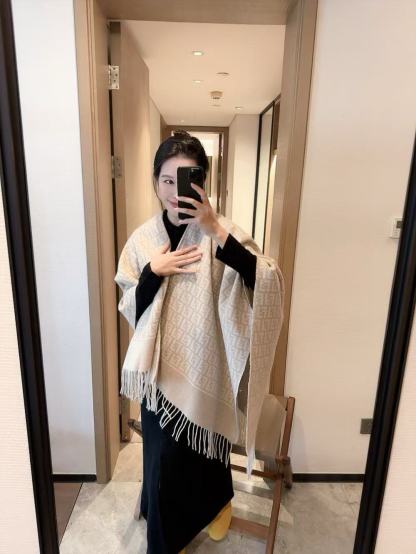 FEND1 タッセルカシミヤスカーフ【50％割引+送料無料】