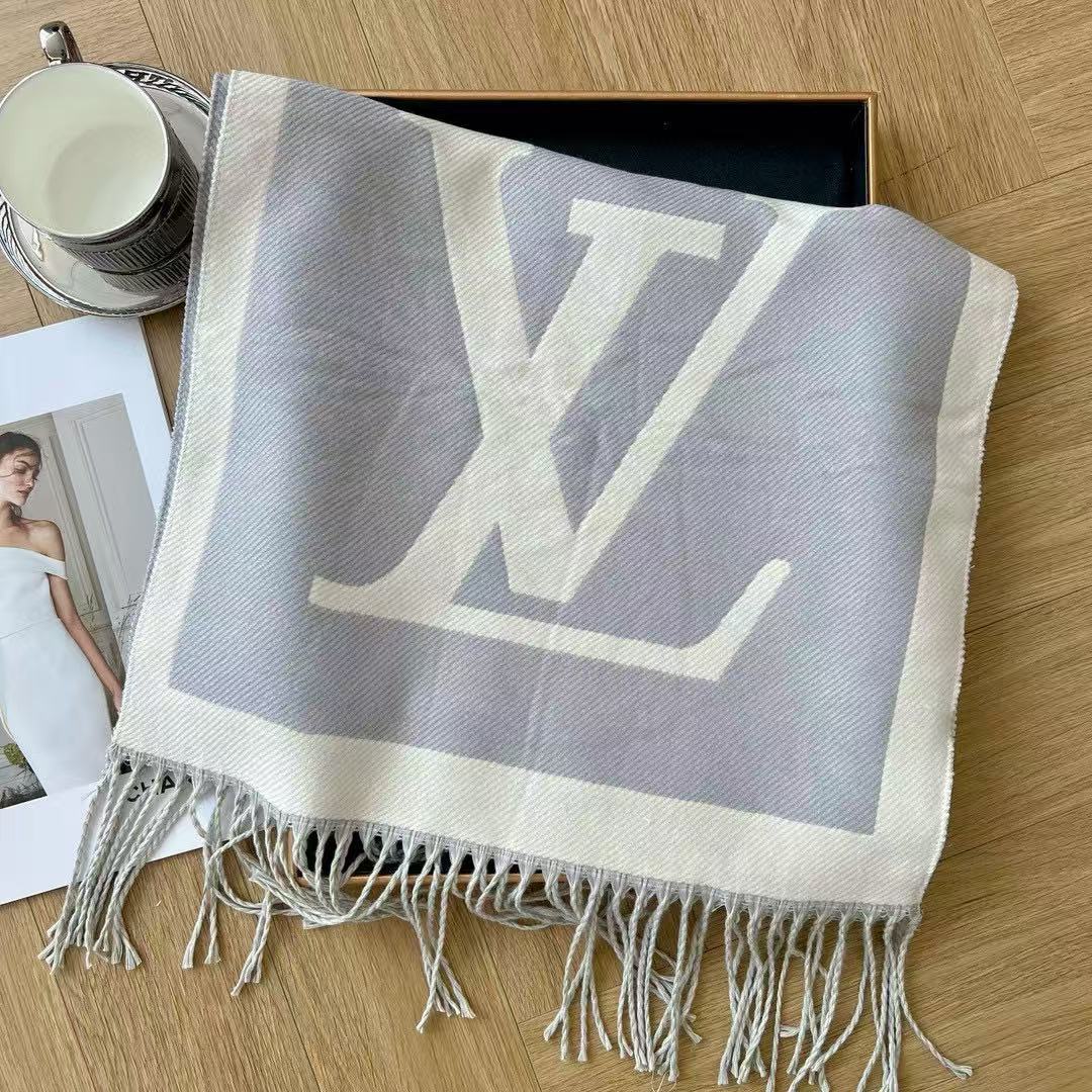 LVラージロゴタッセルカシミヤスカーフ【50％割引+送料無料】