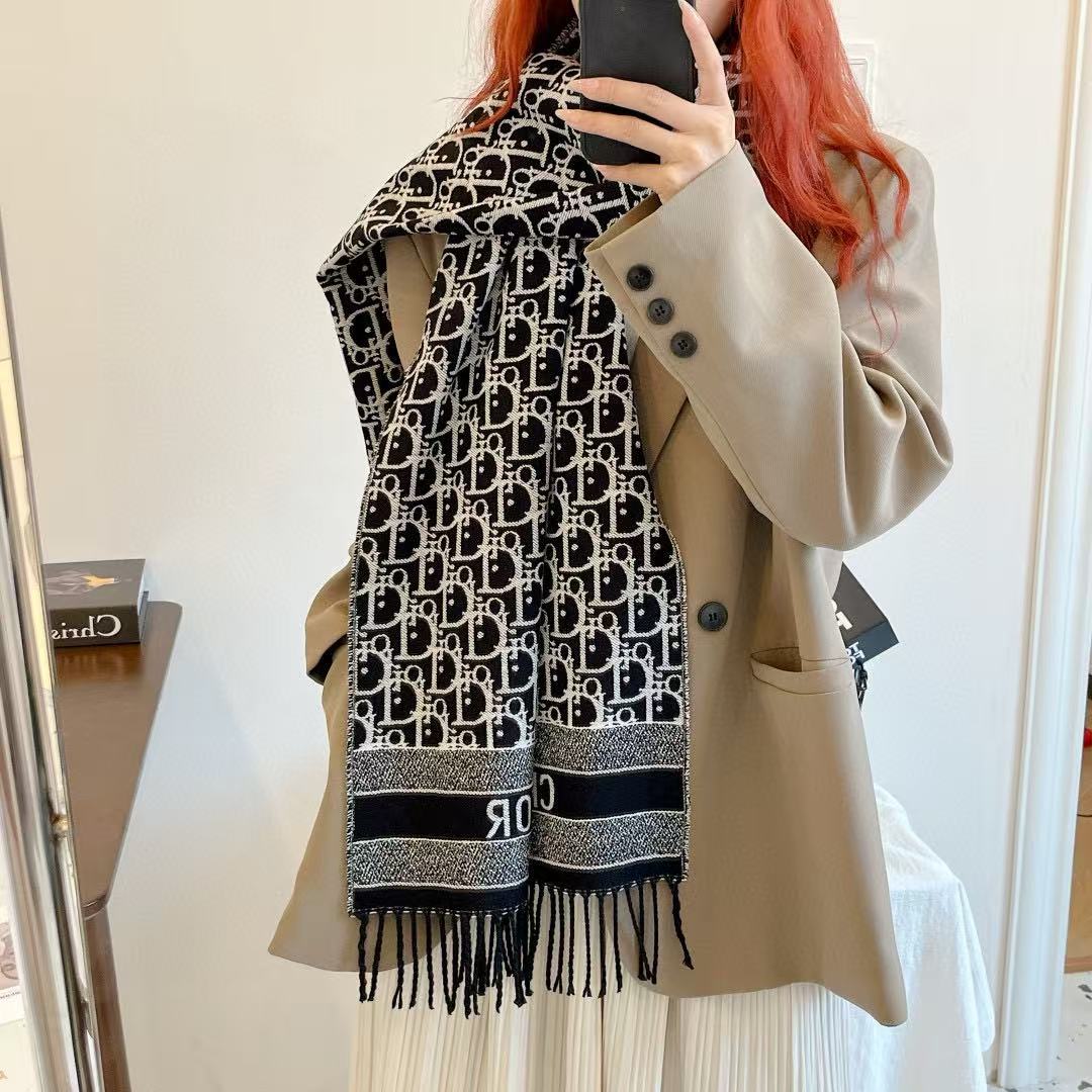 DI0R モノグラム タッセル カシミア スカーフ【50％割引+送料無料】