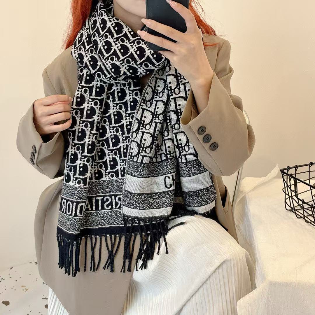 DI0R モノグラム タッセル カシミア スカーフ【50％割引+送料無料】