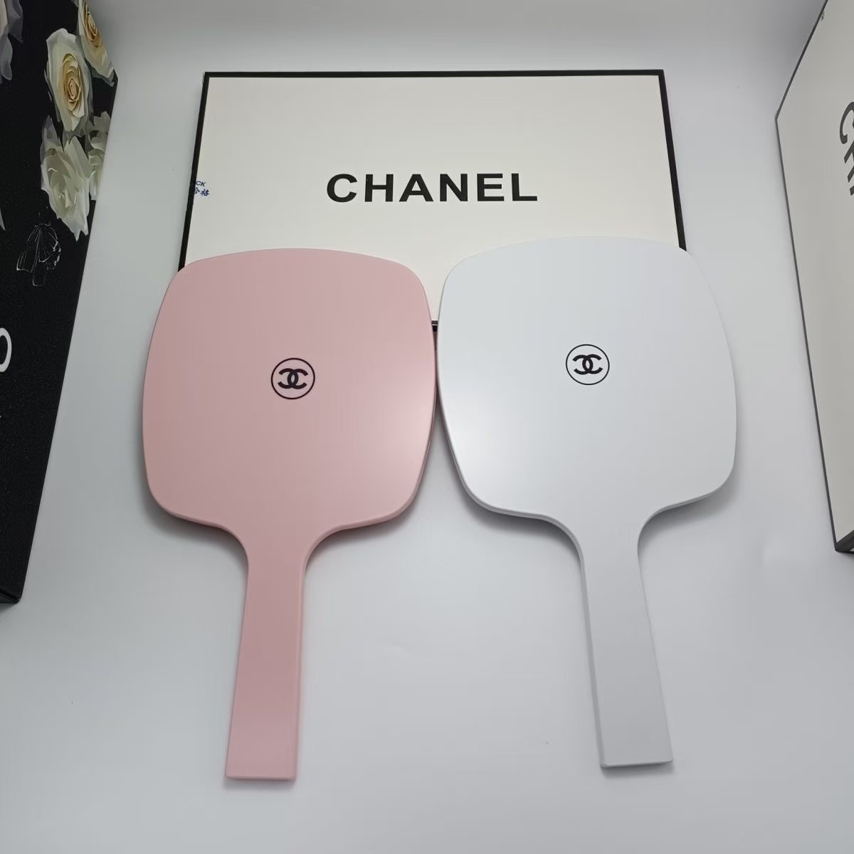 CHANE1 シンプルメイクミラー【50％割引+送料無料】