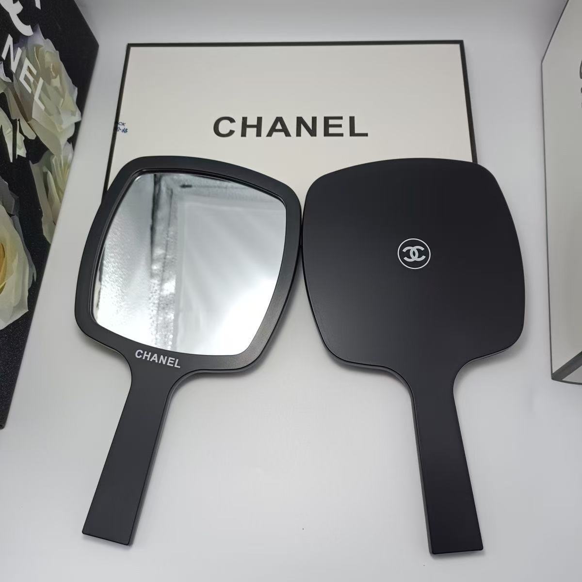 CHANE1 シンプルメイクミラー【50％割引+送料無料】