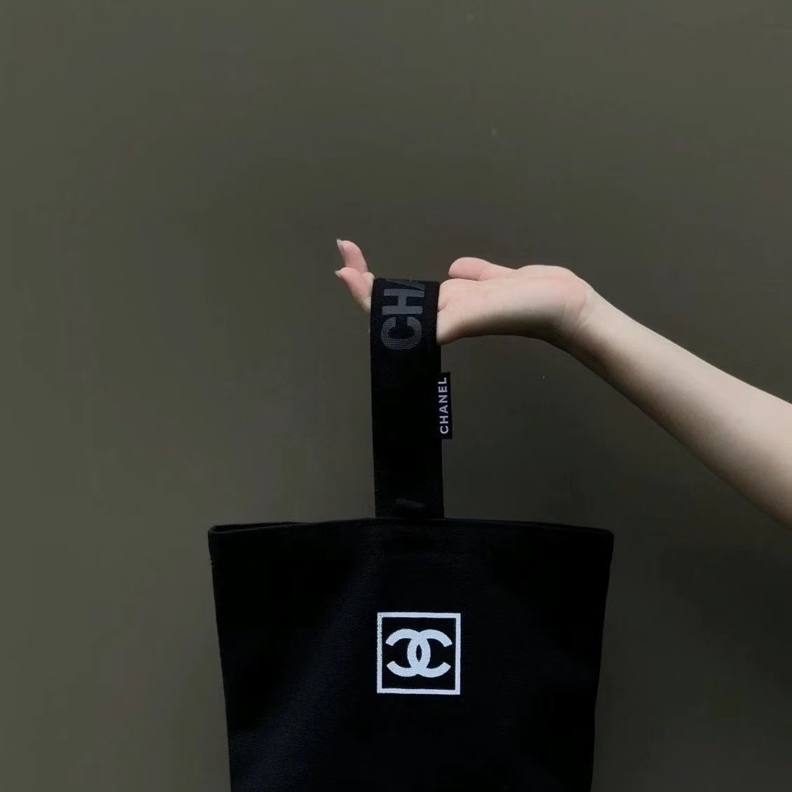 CHANE1 シンプルキャンバストートバッグ【50％割引+送料無料】