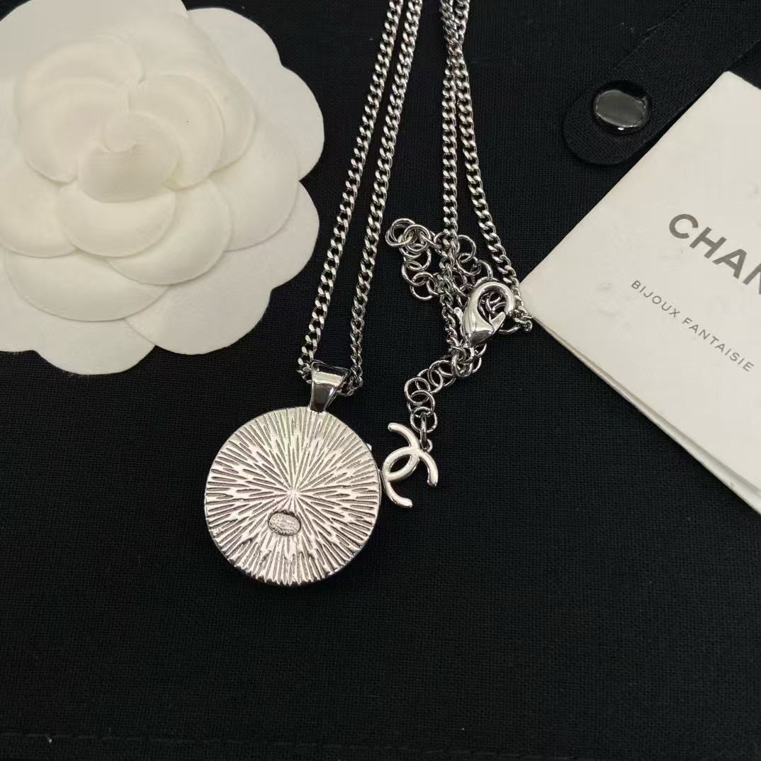 CHANE1 ラウンドダブルCフルダイヤモンドネックレス【50％割引+送料無料】