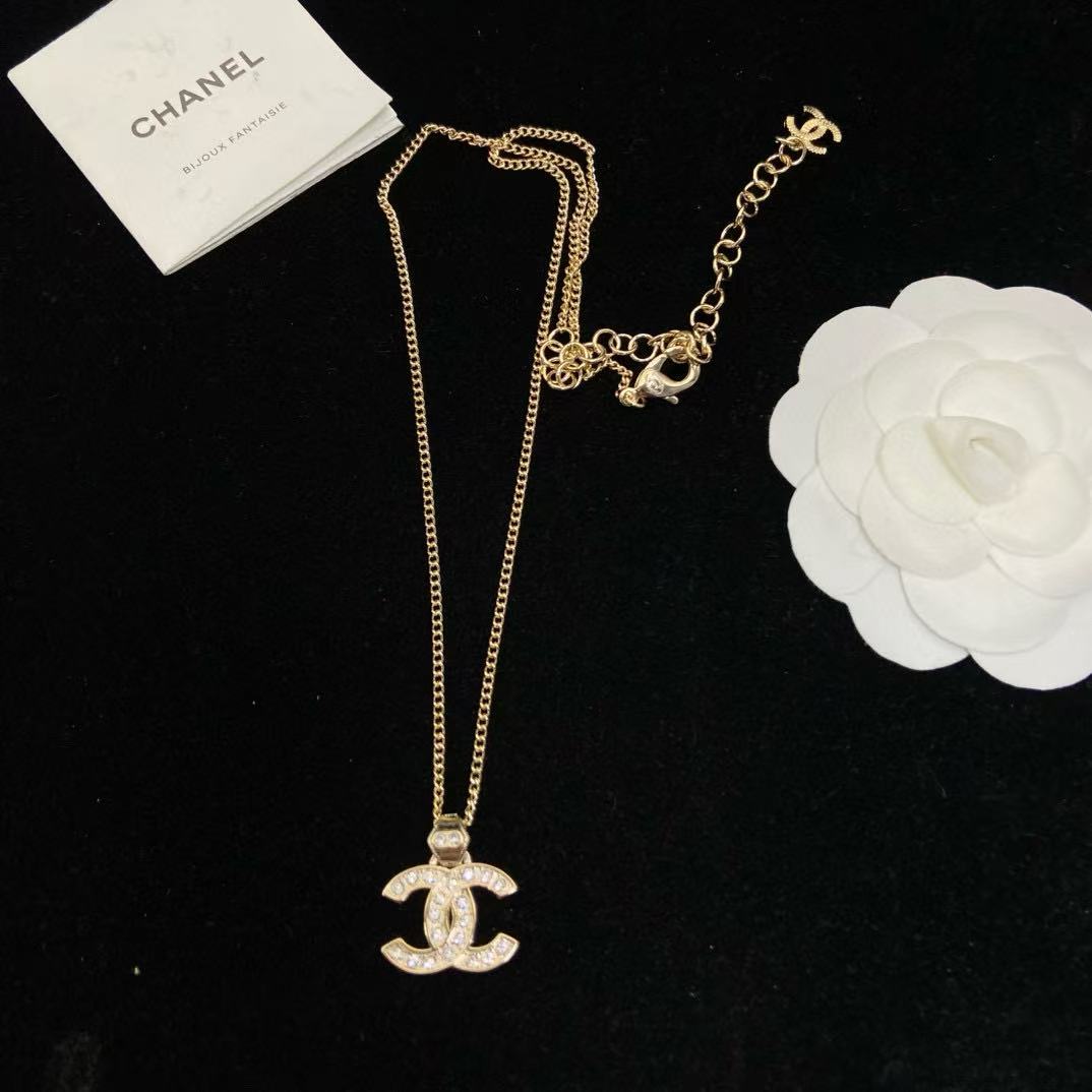 CHANE1 ダブルC フルダイヤモンドネックレス【50％割引+送料無料】