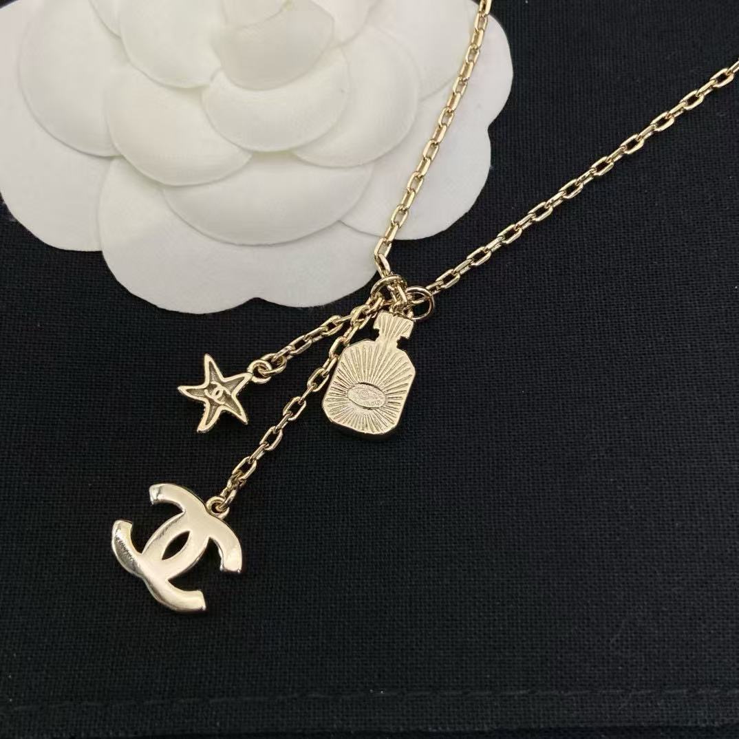 CHANE1 香水瓶タッセルネックレス【50％割引+送料無料】