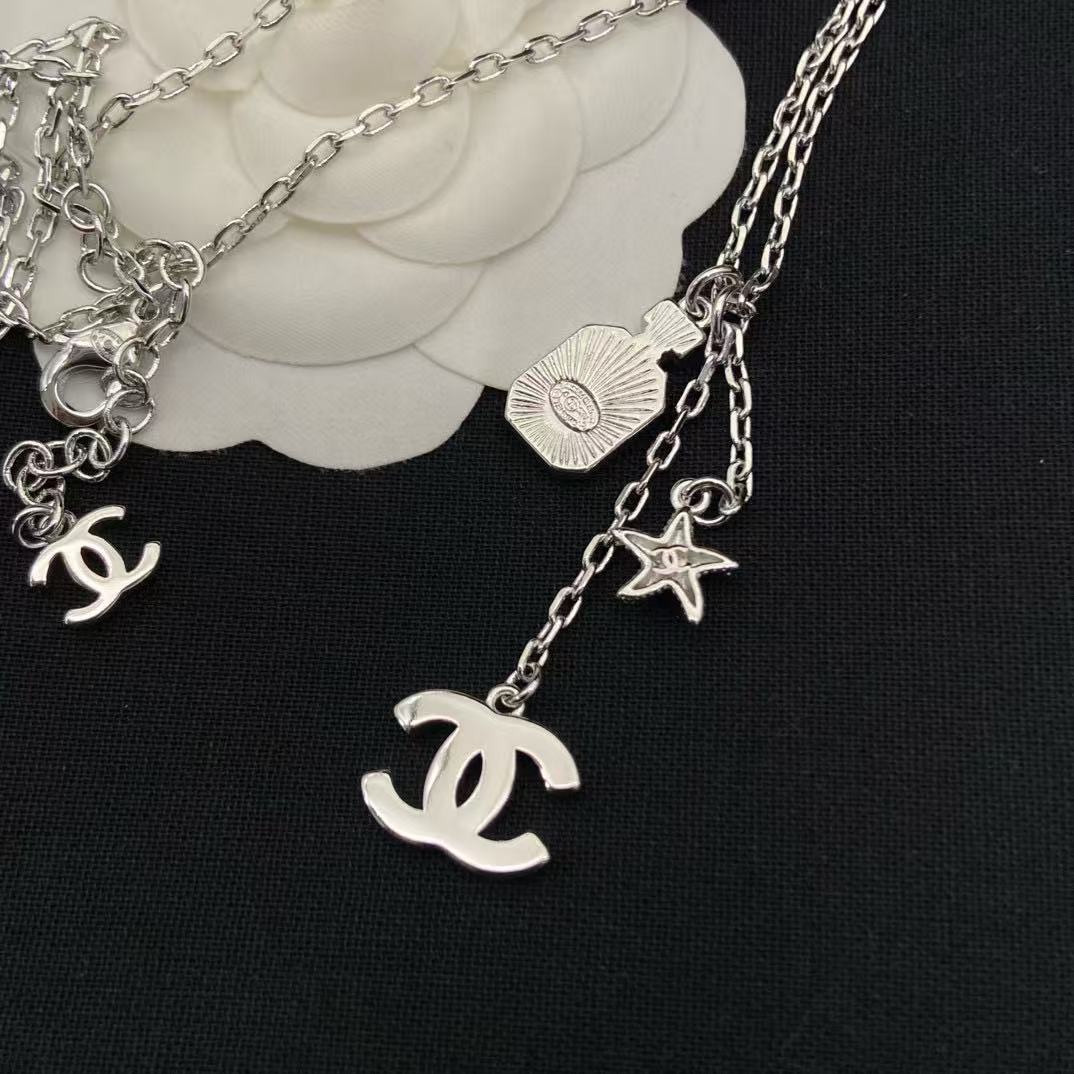 CHANE1 香水瓶タッセルネックレス【50％割引+送料無料】