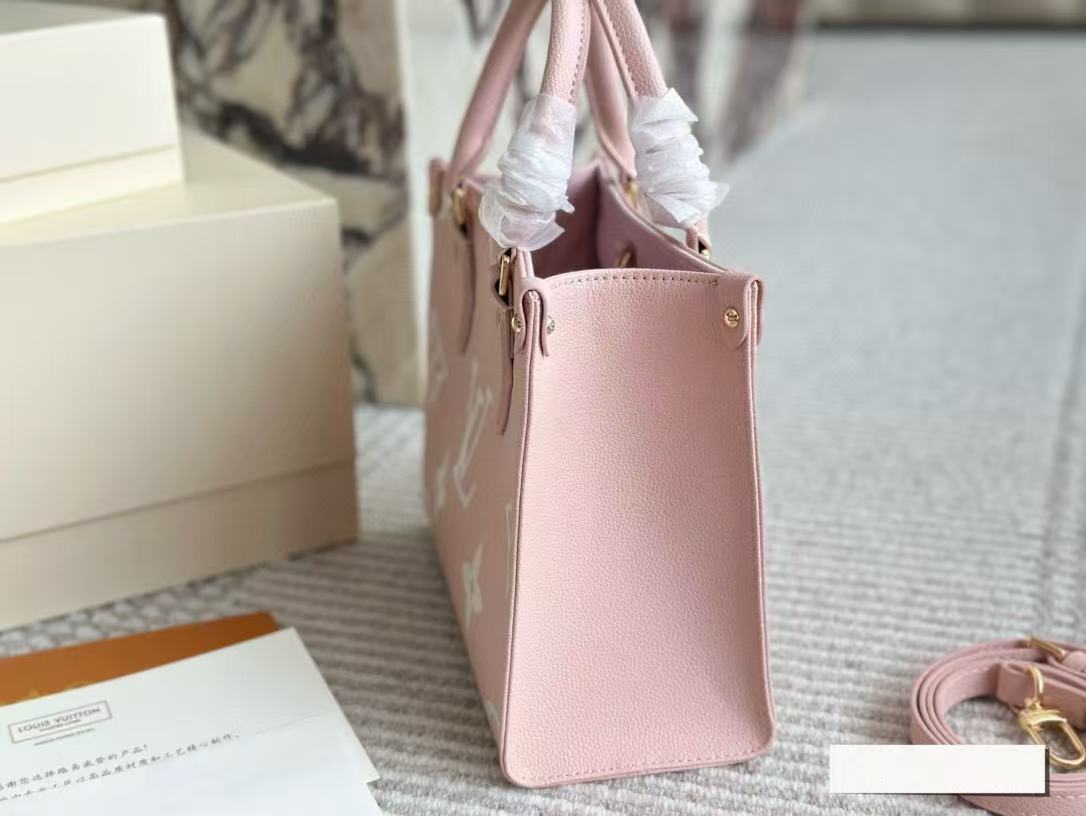 LV onthegoショッピングバッグ【50％割引+送料無料】