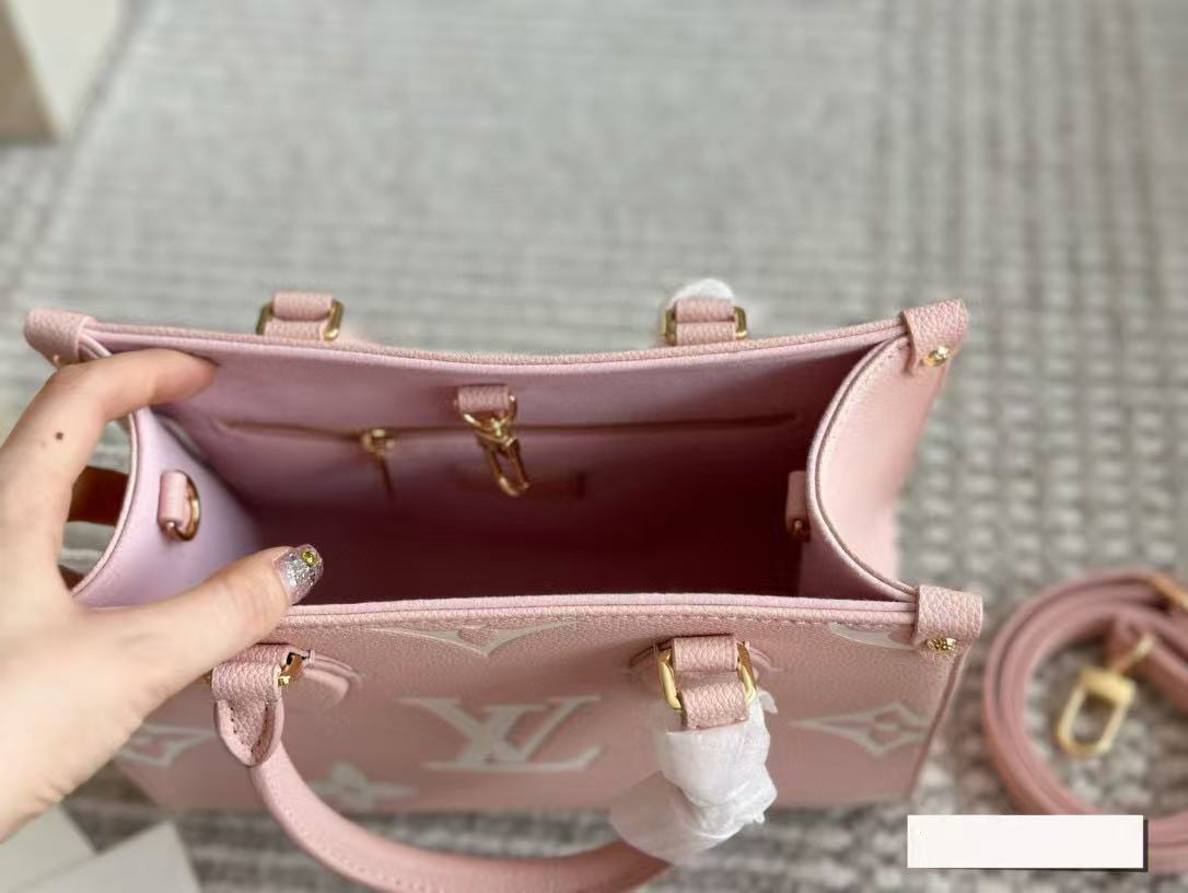 LV onthegoショッピングバッグ【50％割引+送料無料】