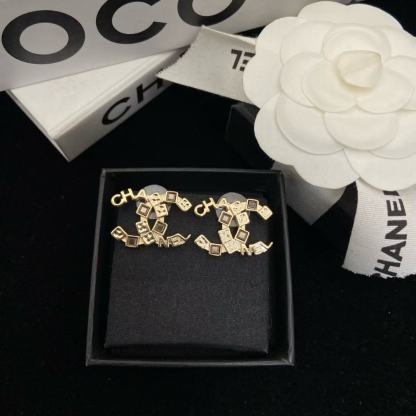 CHANE1 ダブルCスクエアダイヤモンドイヤリング【50％割引+送料無料】