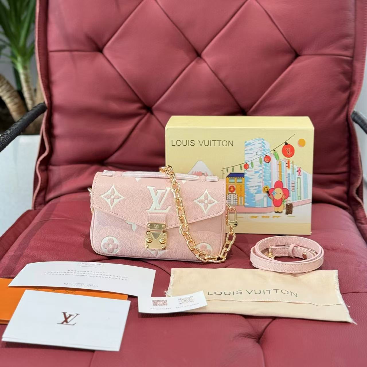 ＬＯＵＩＳ ＶＵＩＴＴＯＮチェーンバッグ【50％割引+送料無料】