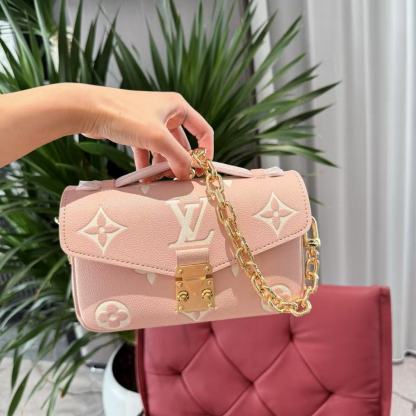 ＬＯＵＩＳ ＶＵＩＴＴＯＮチェーンバッグ【50％割引+送料無料】