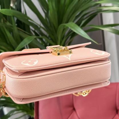 ＬＯＵＩＳ ＶＵＩＴＴＯＮチェーンバッグ【50％割引+送料無料】