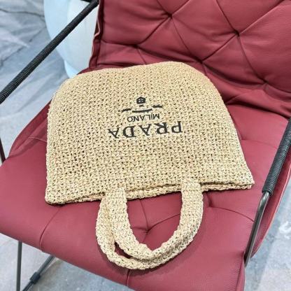 ＰＲＡＤＡ編み込みビーチバッグ【50％割引+送料無料】