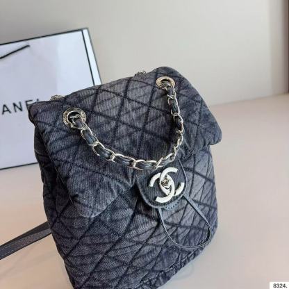 ＣＨＡＮＥＬデニムチェーンバックパック【50％割引+送料無料】