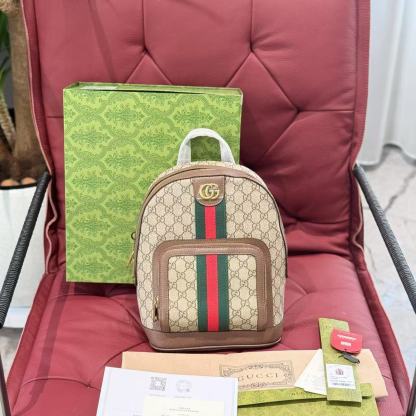 ＧＵＣＣＩクラシックな老眼用ダブル G バックパック【50％割引+送料無料】