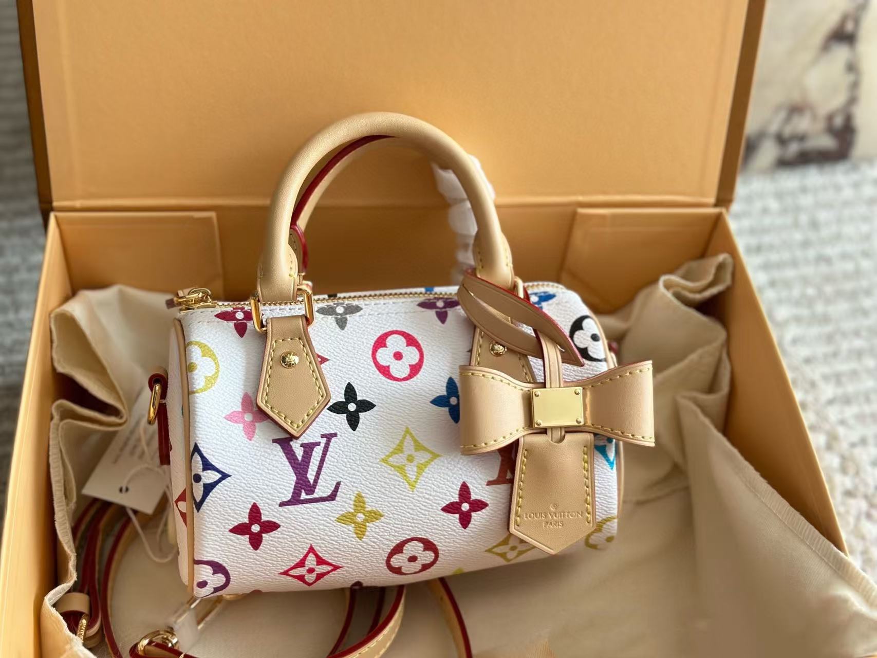 LV 高品質プリントハンドバッグ【50％割引+送料無料】